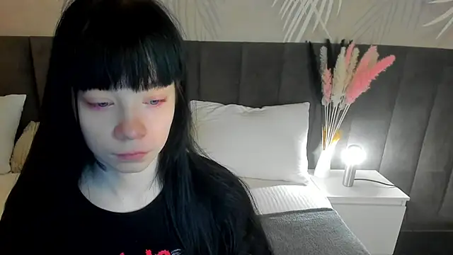 SkinyJoyce online show from February 24, 2:08 am