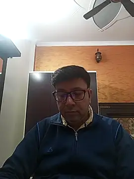 innocentboy1987 online show from November 22, 7:18 am