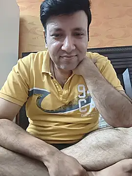 Snapshot of innocentboy1987 chatting on July 2, 4:24 pm innocentboy1987 online show from July 2, 4:24 pm
