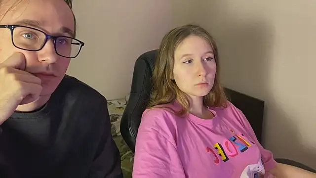 Sabrinaanddaniel online show from November 15, 9:21 pm