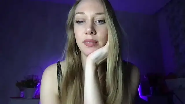 Snapshot of Engel_13 chatting on March 11, 6:30 pm Engel 13 online show from March 11, 6:30 pm