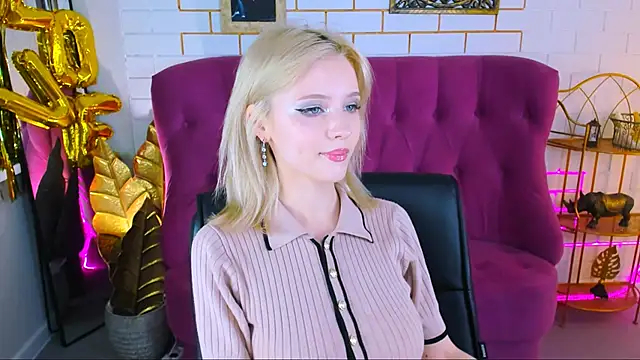 LeonaStane online show from October 2, 4:58 pm