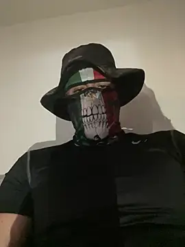 Snapshot of Gango_777 chatting on February 17, 9:08 pm Gango 777 online show from February 17, 9:08 pm