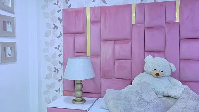 ArianaFranco online show from May 17, 2:57 pm