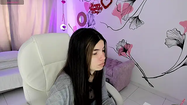 Snapshot of Isabela_Fiorelli chatting on February 21, 1:23 pm Isabela Fiorelli online show from February 21, 1:23 pm