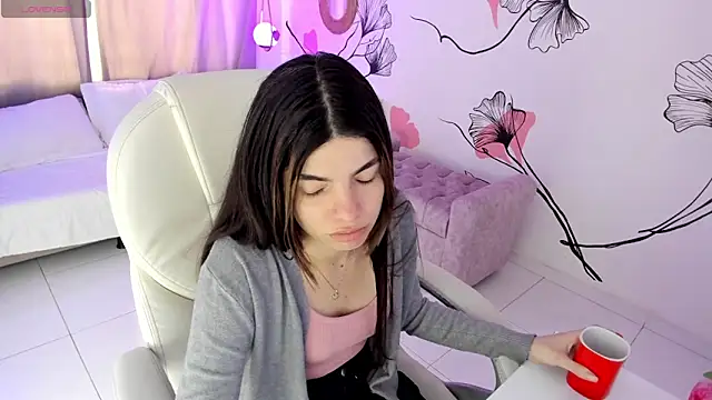 Snapshot of Isabela_Fiorelli chatting on February 23, 1:30 pm Isabela Fiorelli online show from February 23, 1:30 pm