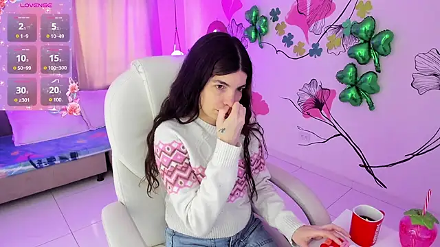 Snapshot of Isabela_Fiorelli chatting on March 23, 1:15 pm Isabela Fiorelli online show from March 23, 1:15 pm