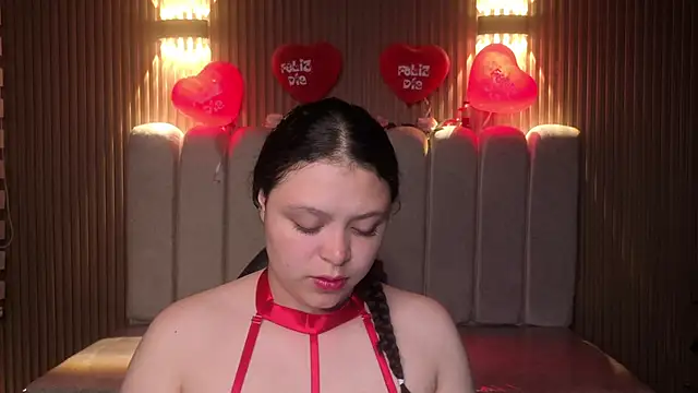 Cute Angell  online show from February 17, 3:36 am