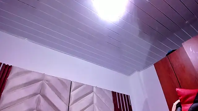 aprilvagner03 online show from September 21, 4:03 am