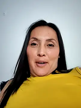 dulce valeriaa online show from February 21, 4:59 pm
