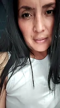 dulce valeriaa online show from February 22, 3:23 am