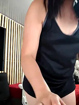 dulce valeriaa online show from February 23, 8:11 pm