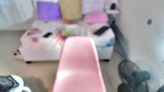 ariana smiith online show from March 13, 6:34 pm