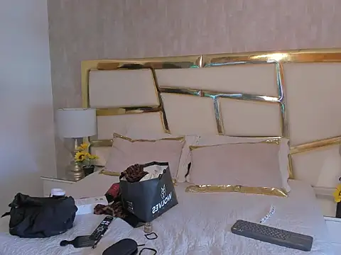 Snapshot of Zoe_CarterX chatting on March 2, 2:02 pm Zoe CarterX online show from March 2, 2:02 pm