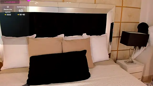 Snapshot of GraceDupont1 chatting on March 15, 7:38 pm GraceDupont1 online show from March 15, 7:38 pm