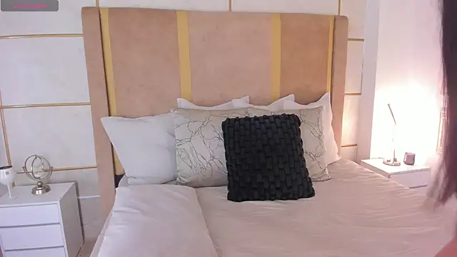 Snapshot of GraceDupont1 chatting on October 23, 11:03 pm GraceDupont1 online show from October 23, 11:03 pm