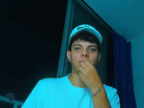 Alessandro 1610 online show from October 22, 4:35 am