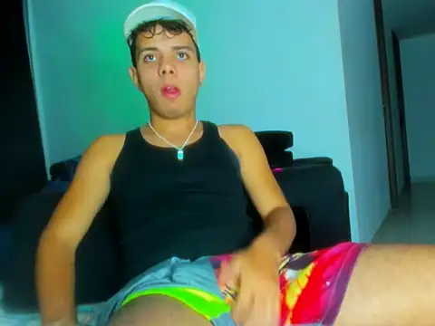 Alessandro 1610 online show from February 15, 6:43 am