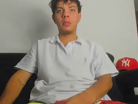 Alessandro 1610 online show from March 3, 7:25 am