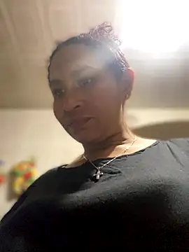 Carola-Ross online show from September 19, 5:57 pm