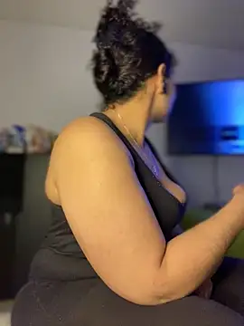 Carola-Ross online show from October 28, 5:26 pm