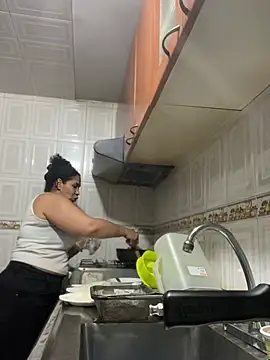 Carola-Ross online show from January 14, 1:55 am