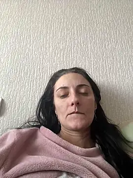 Snapshot of Miroslava1247 chatting on February 16, 7:37 am Miroslava1247 online show from February 16, 7:37 am
