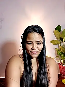 Snapshot of anahi_evans19 chatting on March 9, 12:21 am anahi evans19 online show from March 9, 12:21 am