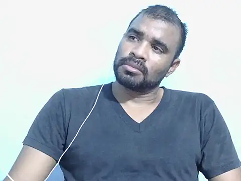Snapshot of YOX22 chatting on March 1, 6:59 am YOX22 online show from March 1, 6:59 am