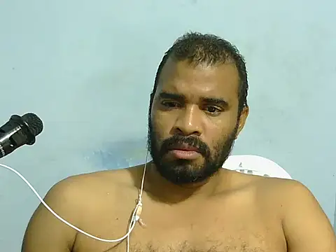 Snapshot of YOX22 chatting on March 20, 3:00 am YOX22 online show from March 20, 3:00 am