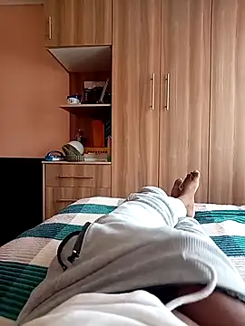 Snapshot of Cumboy2567 chatting on November 15, 11:07 am Cumboy2567 online show from November 15, 11:07 am