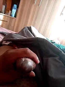 Snapshot of Cumboy2567 chatting on November 27, 4:47 am Cumboy2567 online show from November 27, 4:47 am