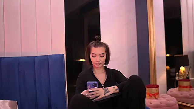 SashaFerrera online show from February 11, 7:08 pm