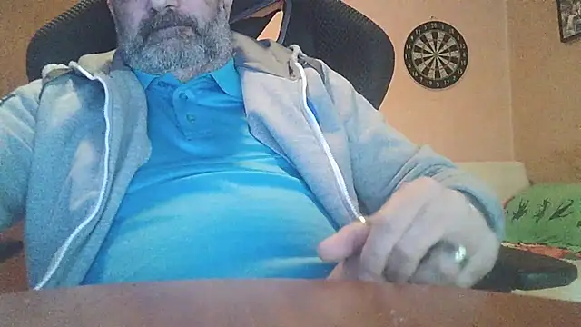 Snapshot of lanata chatting on March 7, 7:00 pm lanata online show from March 7, 7:00 pm