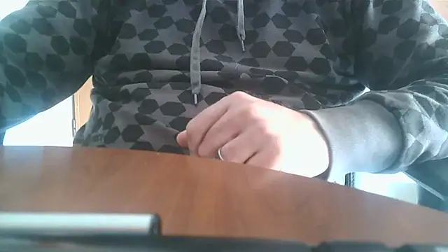 Snapshot of lanata chatting on March 29, 12:27 pm lanata online show from March 29, 12:27 pm