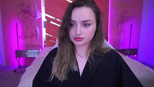 Snapshot of LindsieGreyy chatting on March 22, 11:21 am LindsieGreyy online show from March 22, 11:21 am