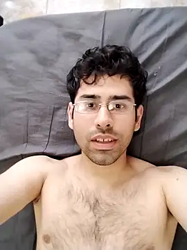 danicrux online show from March 18, 7:31 pm