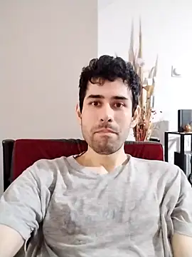 danicrux online show from February 4, 12:11 pm