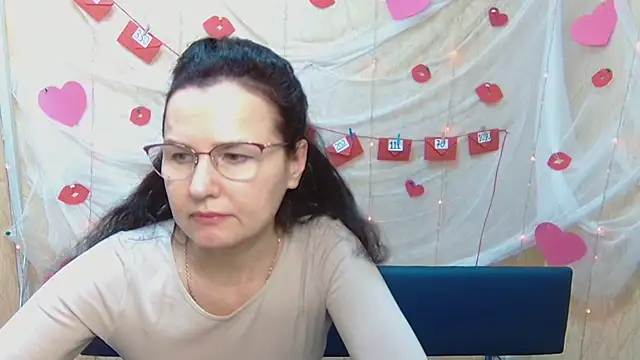 Miroslava Happi online show from February 14, 9:34 am