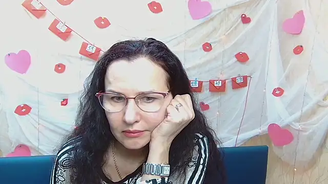 Miroslava Happi online show from February 17, 6:20 am