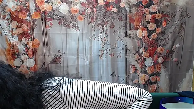 Miroslava Happi online show from March 27, 8:26 am