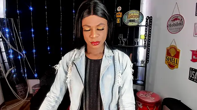 anuvyz miller  online show from March 21, 1:16 pm