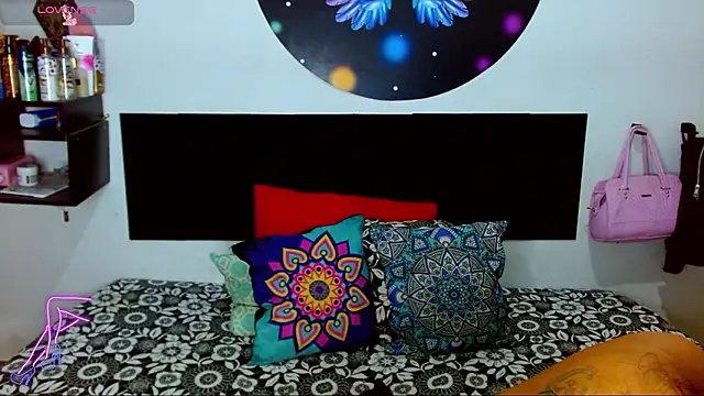 Snapshot of Ana_Riderr chatting on March 13, 2:29 am Ana Riderr online show from March 13, 2:29 am