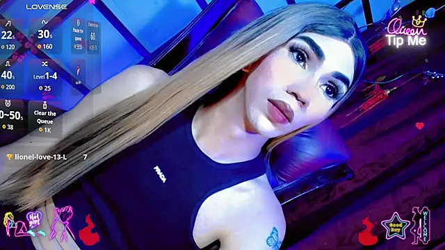 Snapshot of emelly_horny_ chatting on February 13, 11:45 pm emelly horny online show from February 13, 11:45 pm