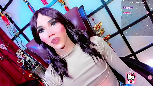 Snapshot of emelly_horny_ chatting on March 25, 7:20 pm emelly horny online show from March 25, 7:20 pm