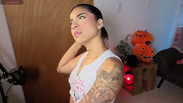 Maryybellax online show from October 16, 9:27 pm