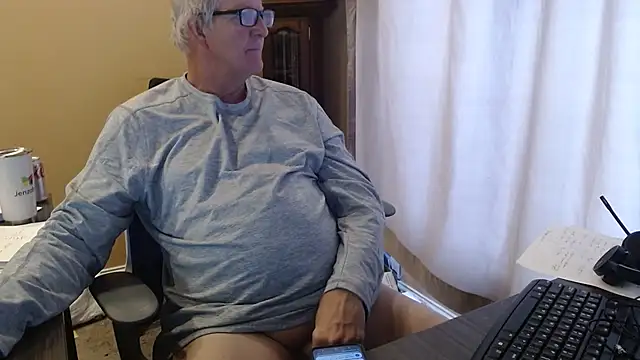 olderandwiser2 online show from February 27, 3:37 pm