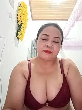 Baby-bigtits2024 online show from February 23, 12:59 pm