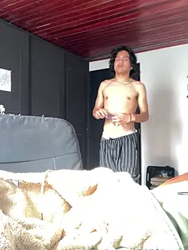 Snapshot of shadowsofgarden chatting on February 16, 1:27 pm shadowsofgarden online show from February 16, 1:27 pm