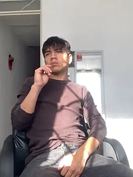 Snapshot of shadowsofgarden chatting on December 13, 8:36 pm shadowsofgarden online show from December 13, 8:36 pm